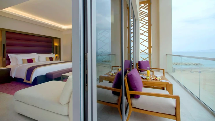 Grand Deluxe Sea View